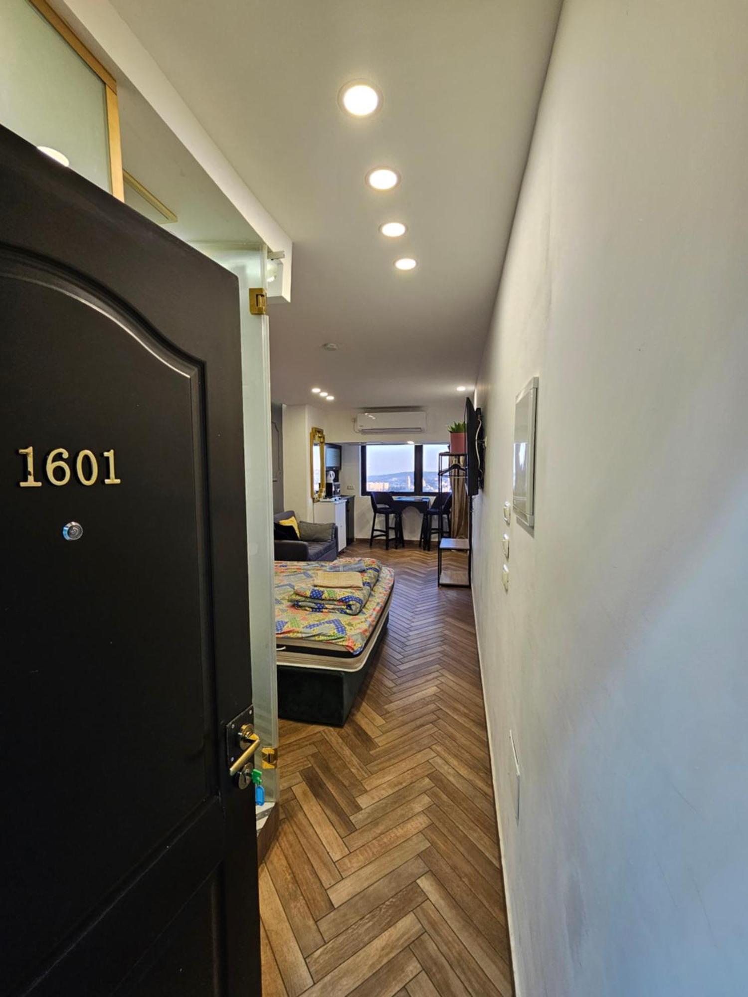 耶路撒冷16Th Floor公寓 外观 照片